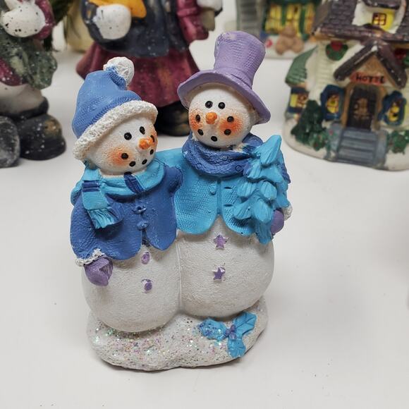 Lot of Ceramic and Resin Holiday Mini houses and Snowman Xmas Decor Christmas - Picture 6 of 10